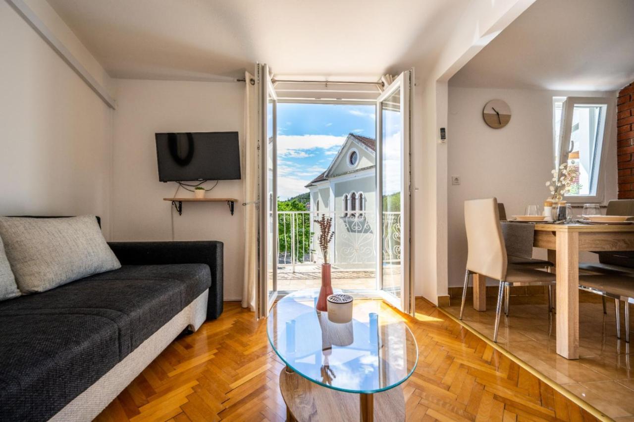Amari-Zaton Apartment Zaton  ภายนอก รูปภาพ