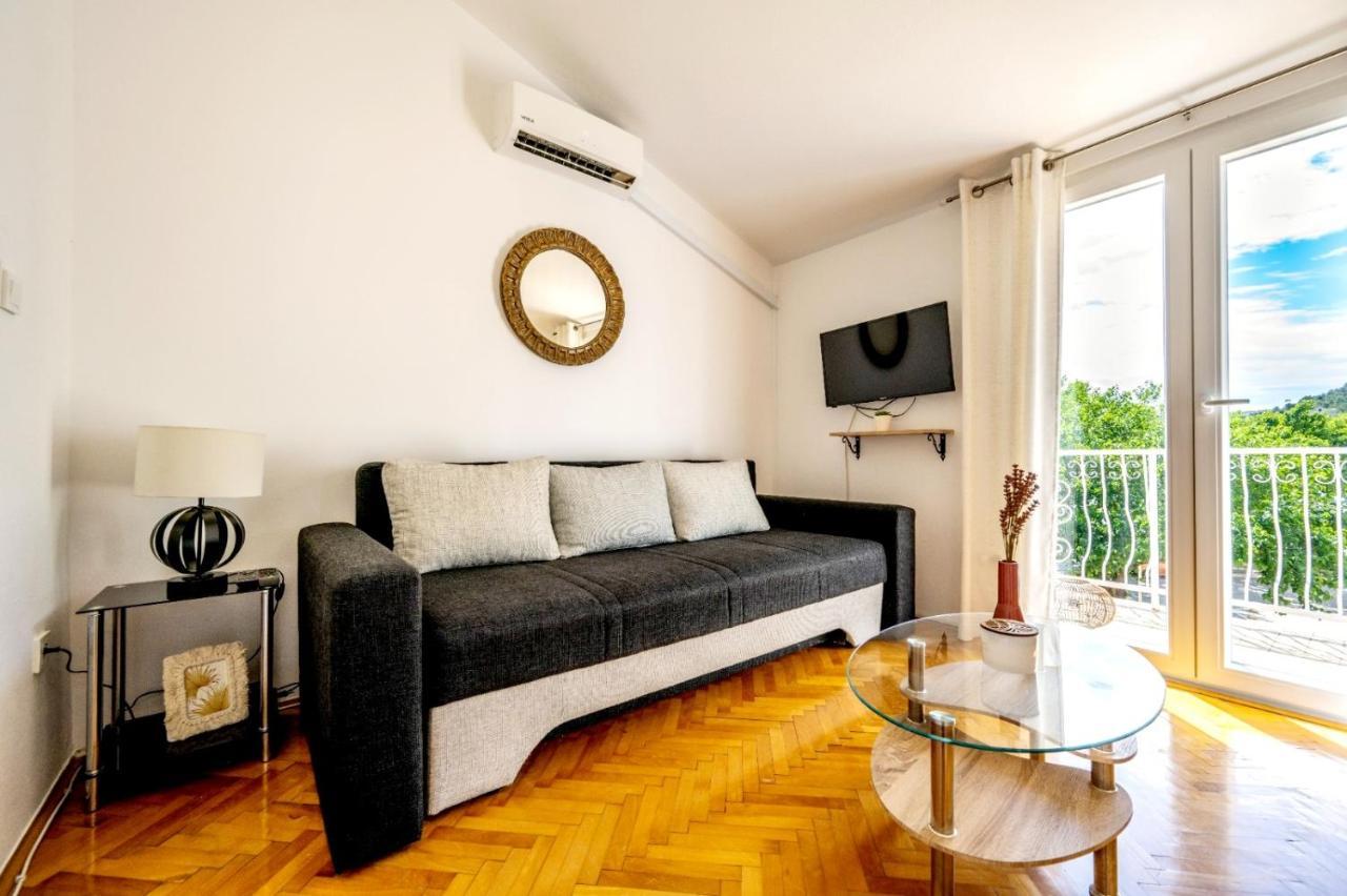 Amari-Zaton Apartment Zaton  ภายนอก รูปภาพ